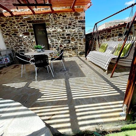 Nikithianos Platipodi Stone Houseヴィラ エクステリア 写真
