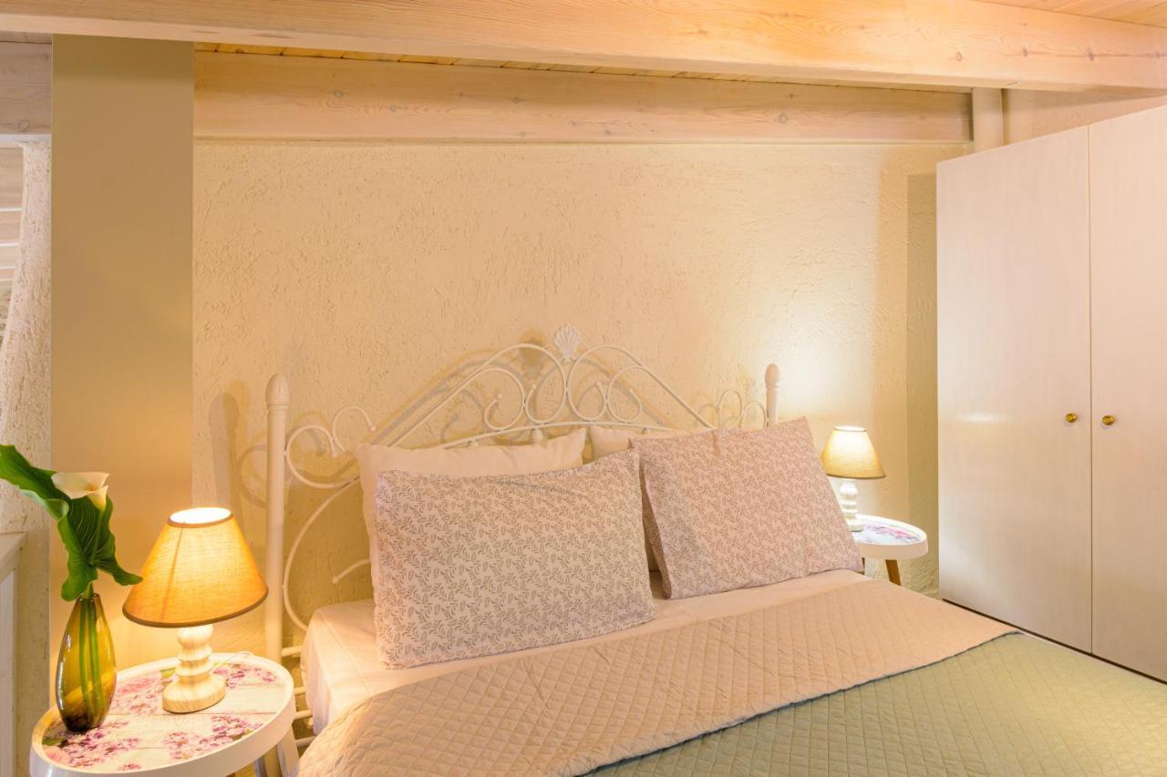 Nikithianos Platipodi Stone Houseヴィラ エクステリア 写真